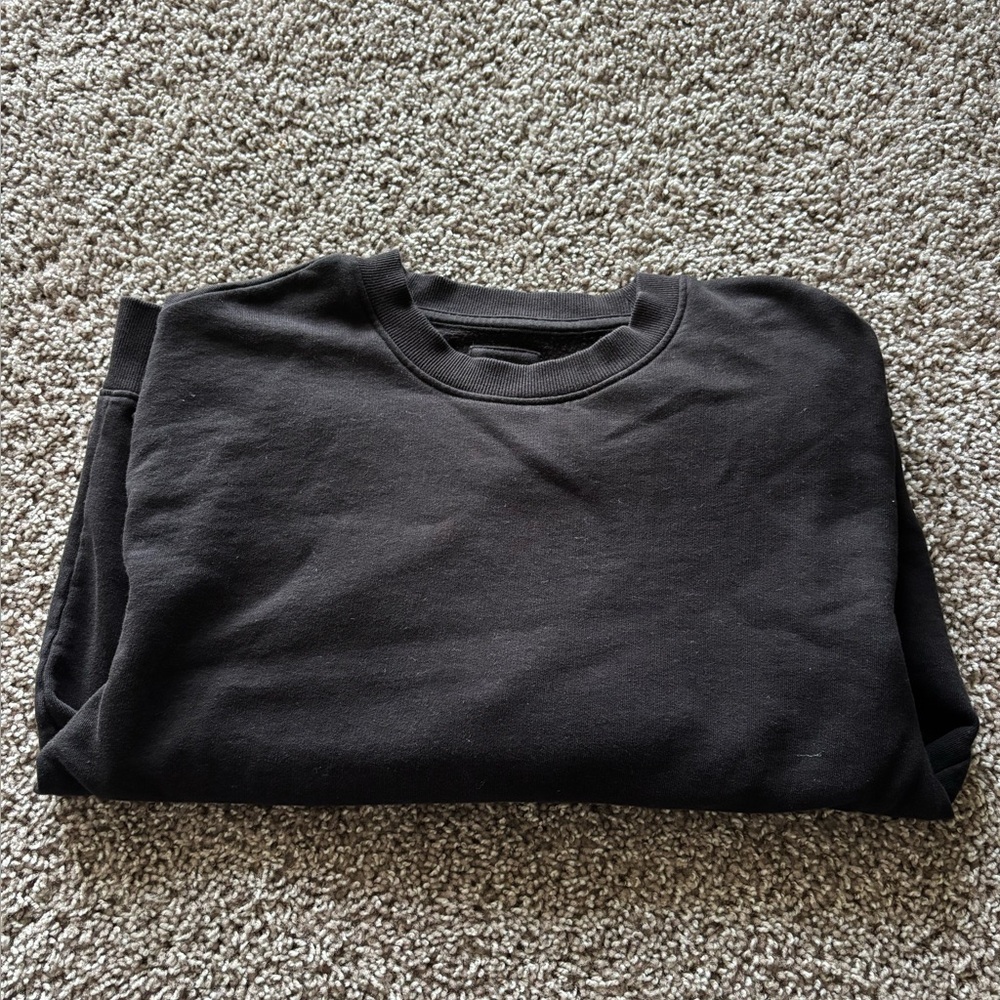 Cubus Women’s Classic Black Crewneck Sweater (organic cotton)